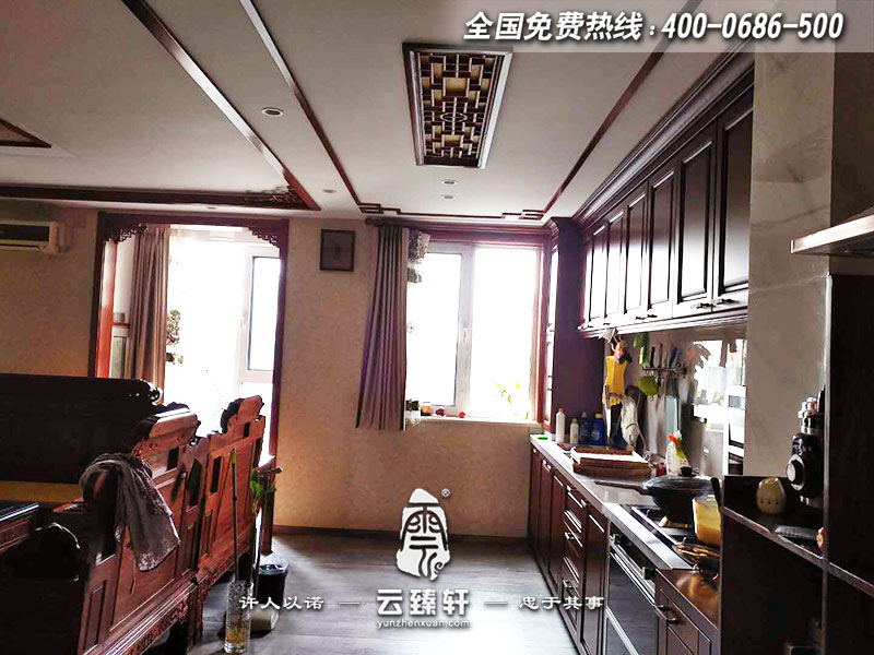 開放式的中式廚房